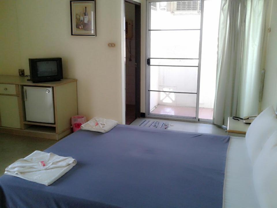 M In Korat Service Apartment Nakhonratchasima Exterior foto